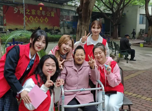 屏幕截图 2025-05-13 131631.png