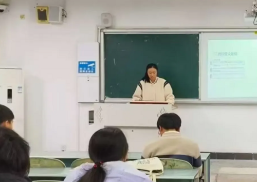 屏幕截图 2025-12-28 183231.png